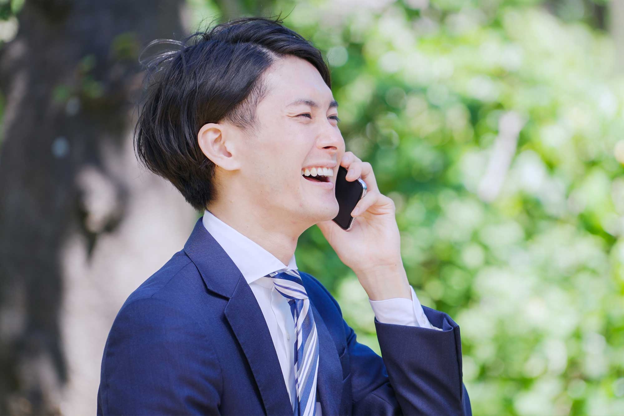 医療現場では「今すぐ」が求められる場面が数多くあります。<br>とりわけ医療現場では時間が非常に大きな価値を持ちます。<br>そんな時にスピーディーな対応ができることは、大きな安心につながります。<br>当社では、状況を素早く理解し、行動に移せる力を大切にしています。<br>軽やかなフットワークで医療現場を支える「頼れるパートナー」として活躍してみませんか?